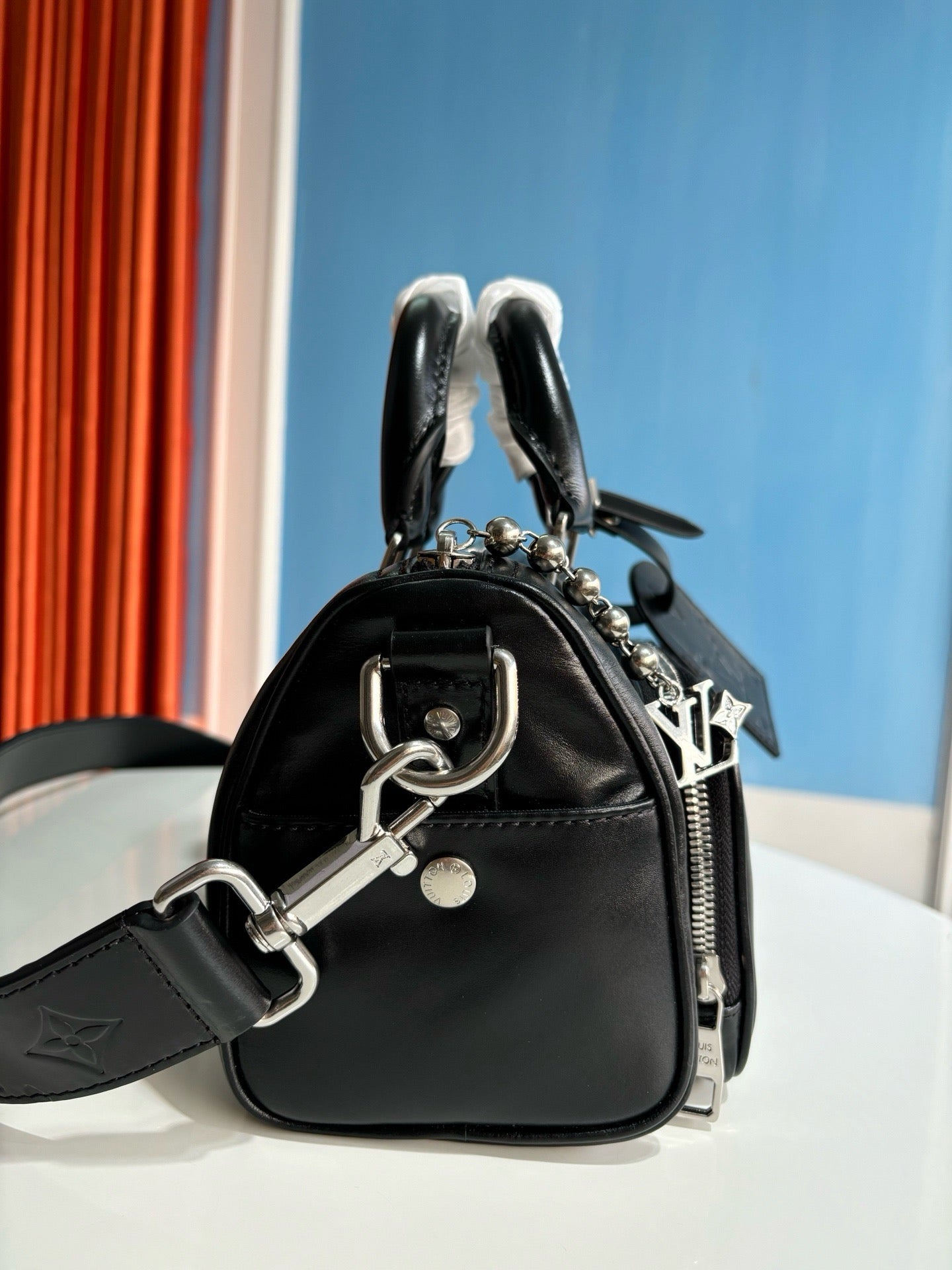 루이비통 / 키폴 카고 반둘리에 25