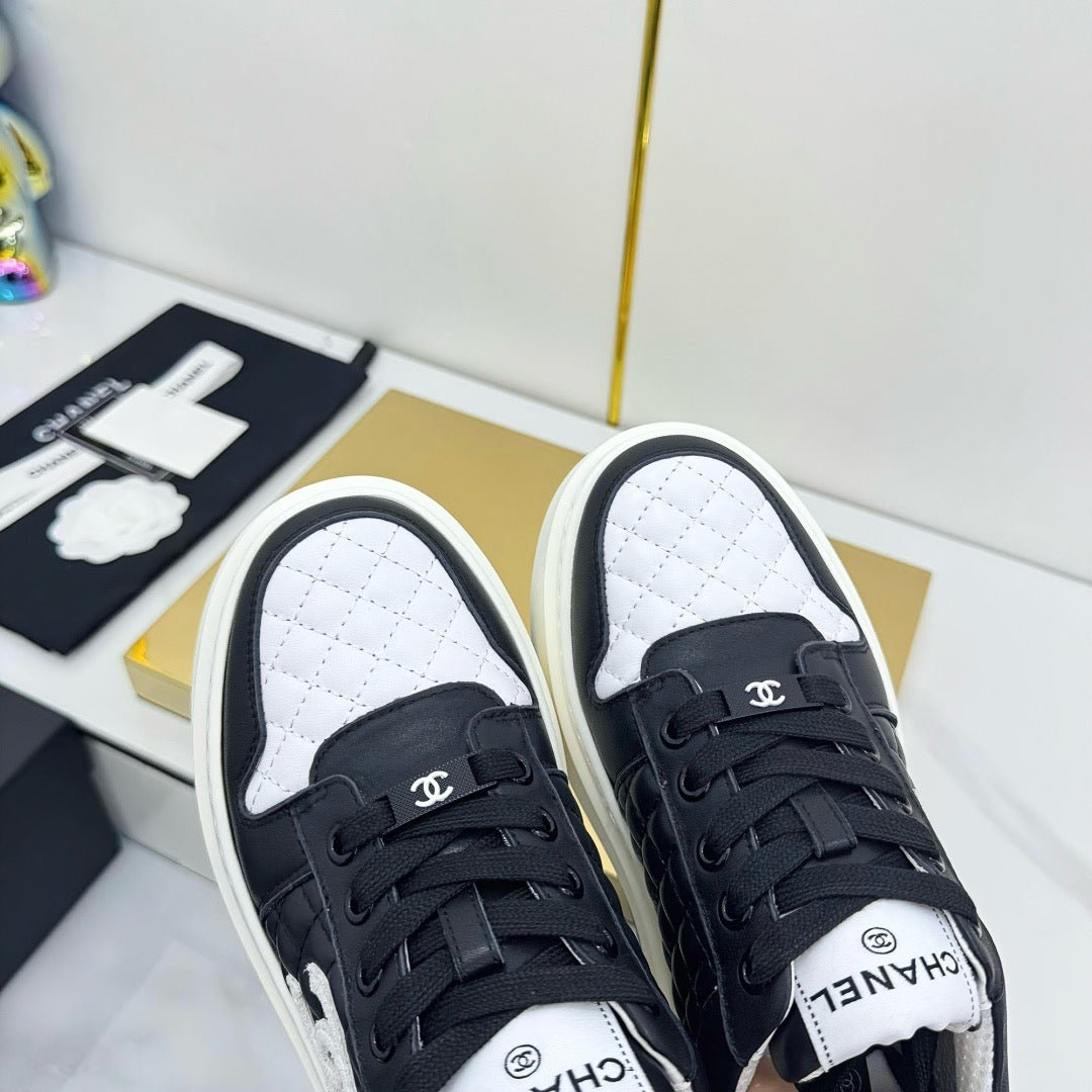 샤넬 / 스니커즈