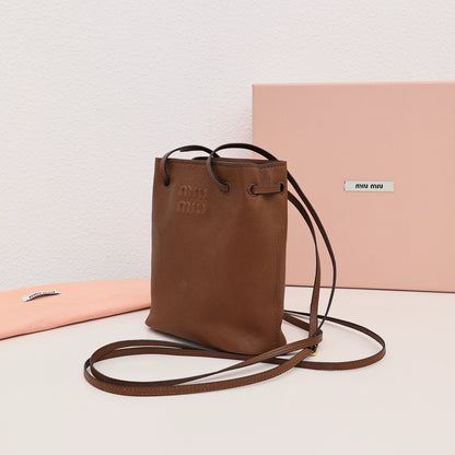 미우미우 / 나파 가죽 미니 백