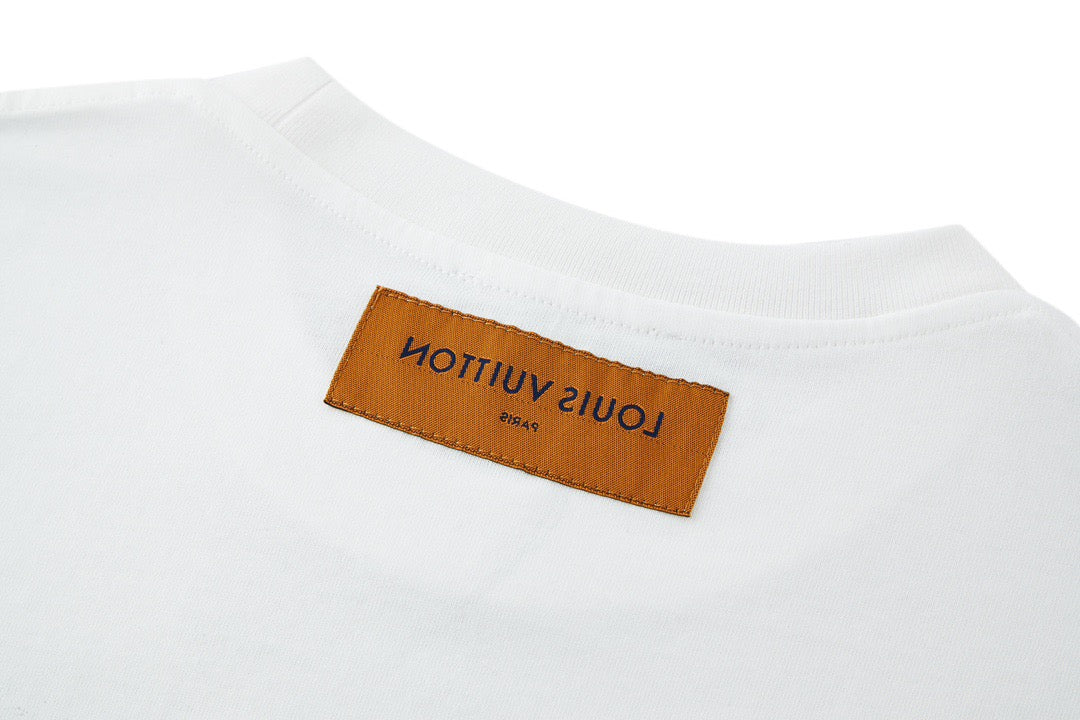 루이비통 / LV 핸드 프린팅 로고 티셔츠
