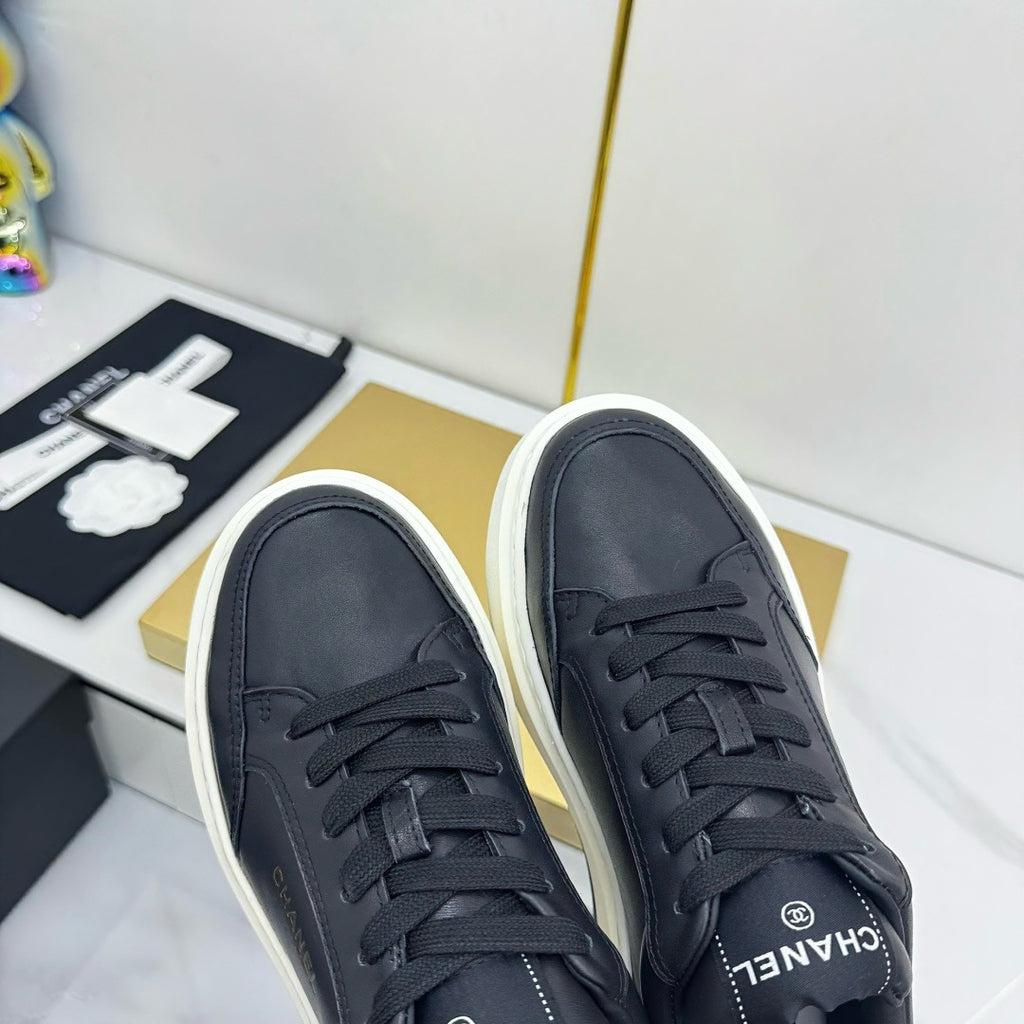 샤넬 / 스니커즈