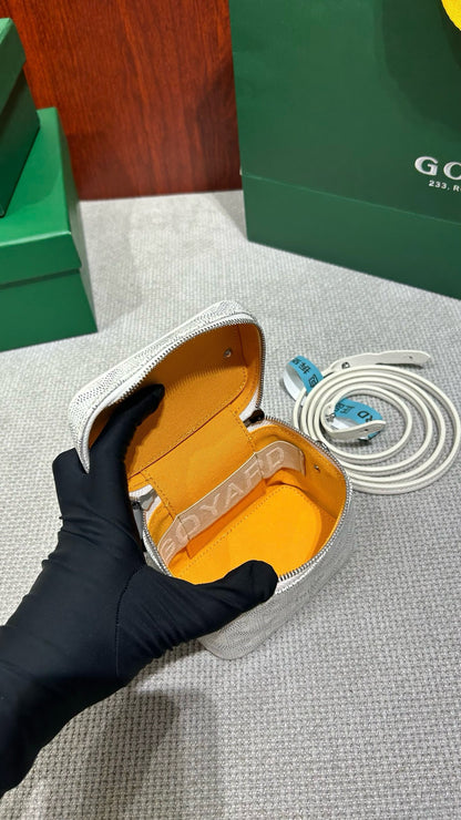 고야드 / 뮤즈 바니티 나노