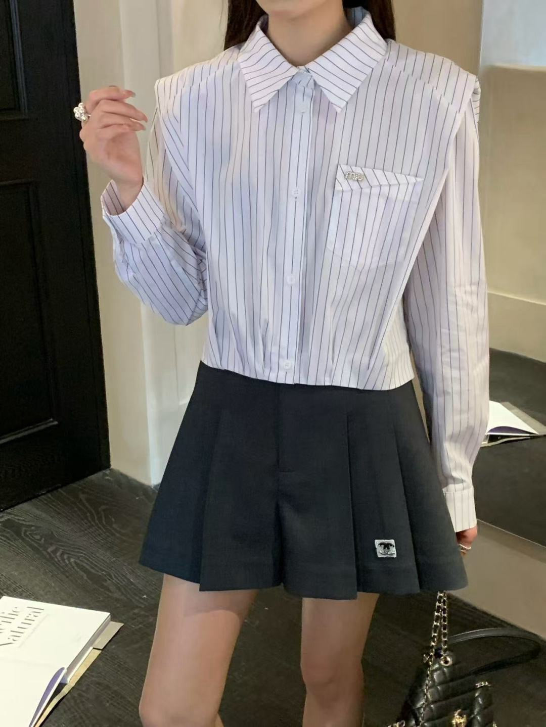 미우미우 / 와이드 숄더 스트라이프 셔츠