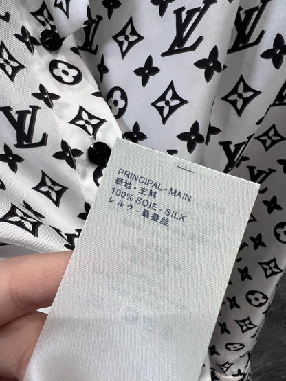루이비통 / 리본 넥 퍼프 실크 셔츠