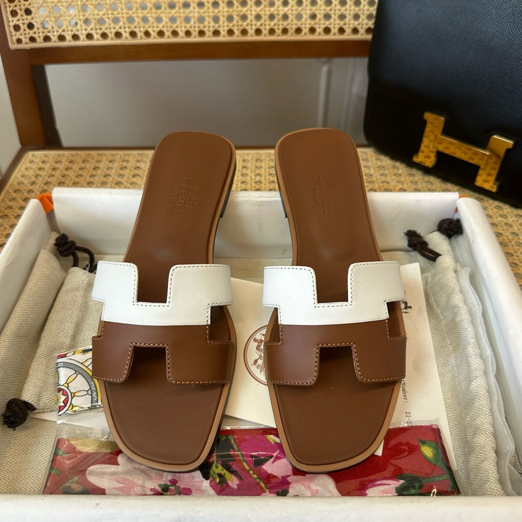 에르메스 / 오란 샌들 스위프트