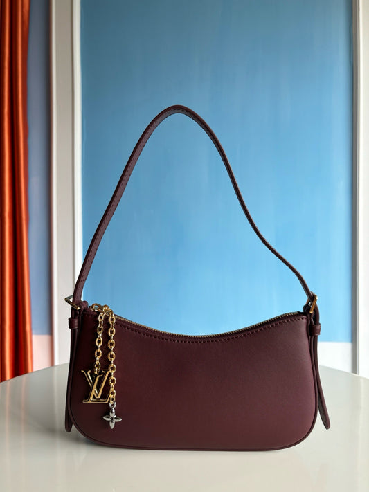 루이비통 / 포쉐트 LV 블룸