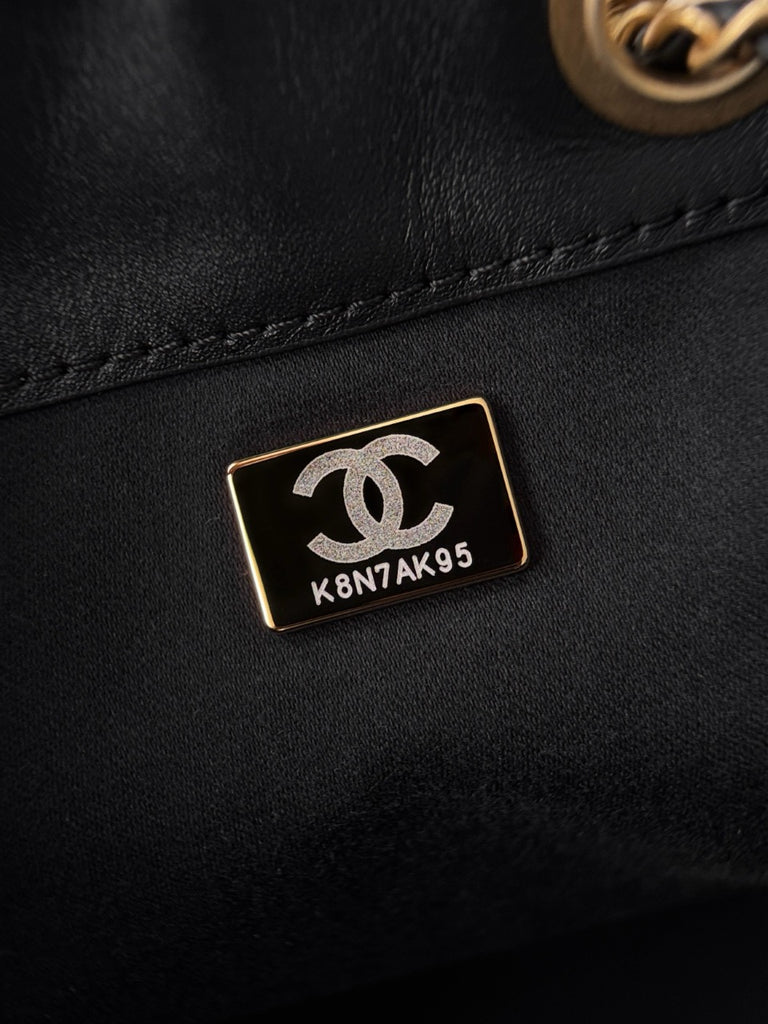 샤넬 / 25k 호보 스웨이드 25 스몰 백