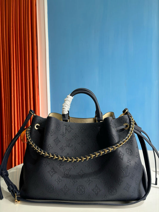 루이비통 / 벨라 토트