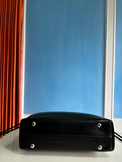 루이비통 / 오프 듀티 바이브 MM