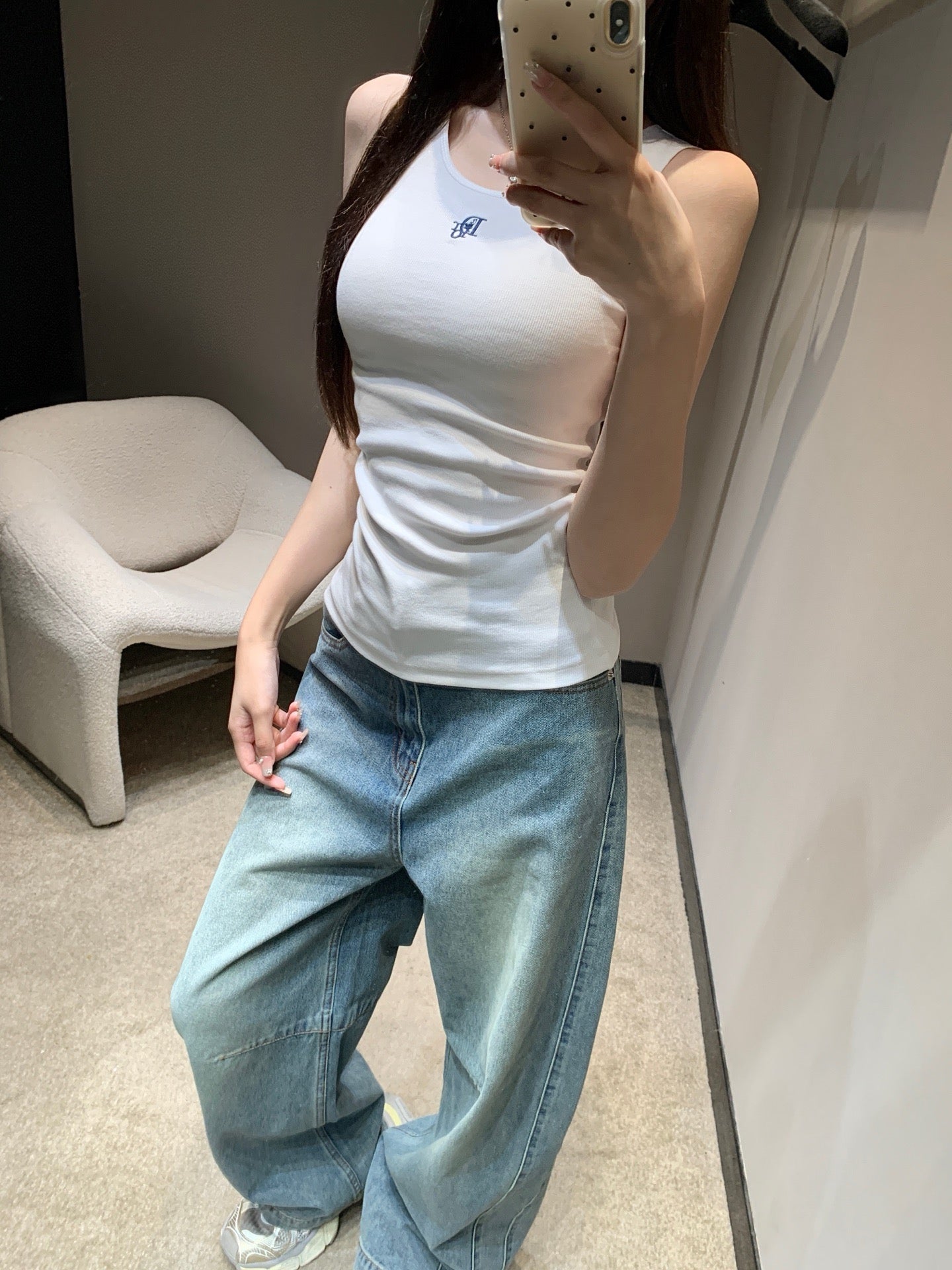 디올 / 자수 로고 슬리브리스