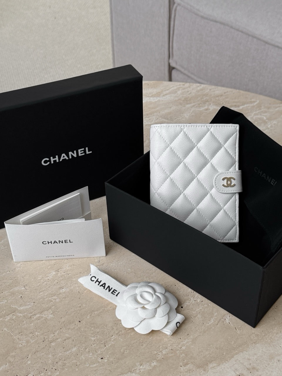 샤넬 / 25s 여권 케이스