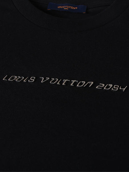 루이비통 / 2054 메탈로고 쇼트 티셔츠