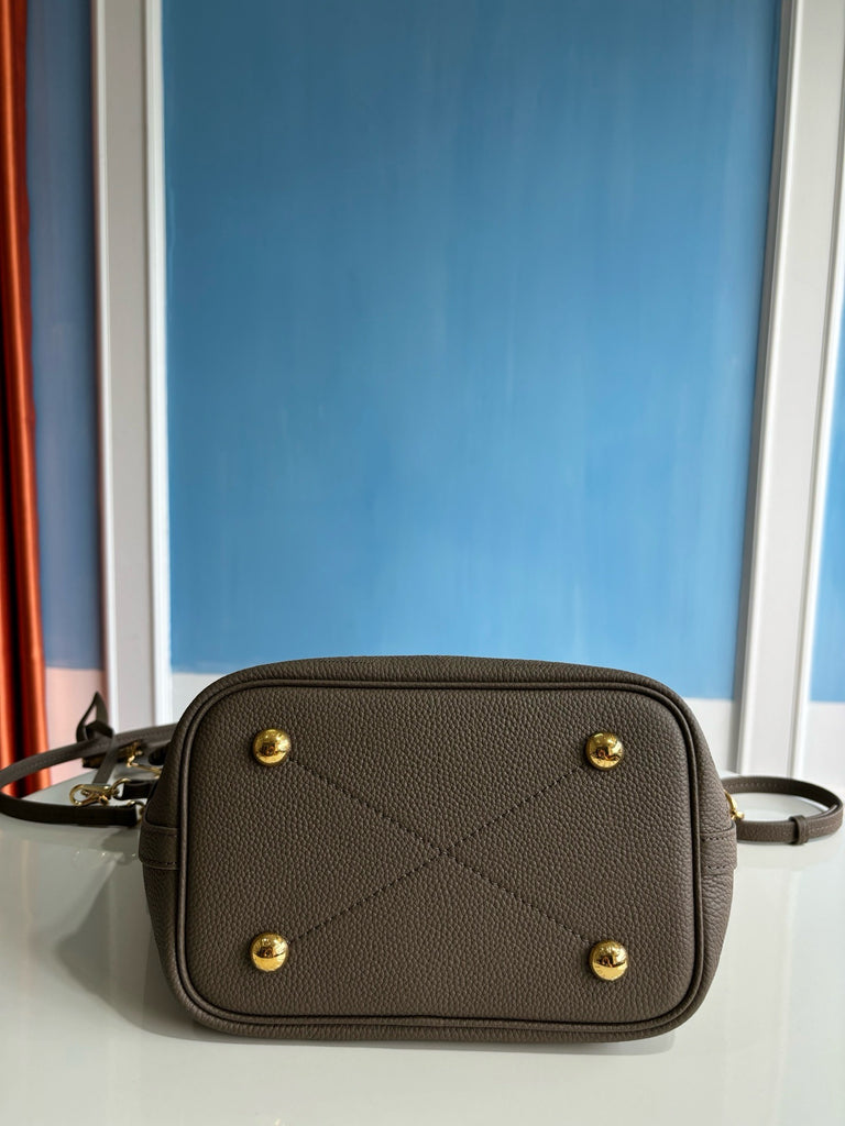 루이비통 / 블라썸 PM