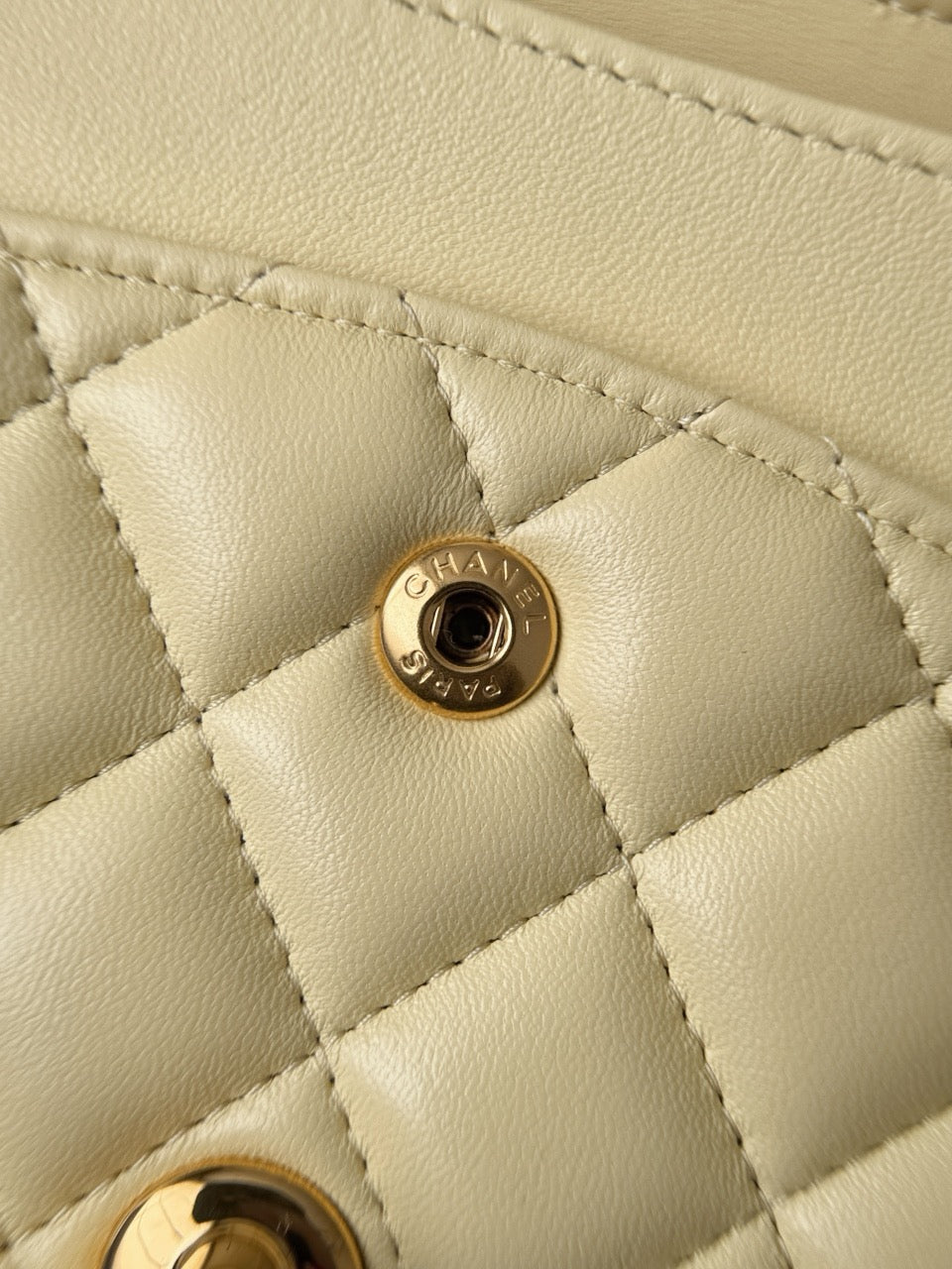 샤넬 / cf25 클래식 11.12 백