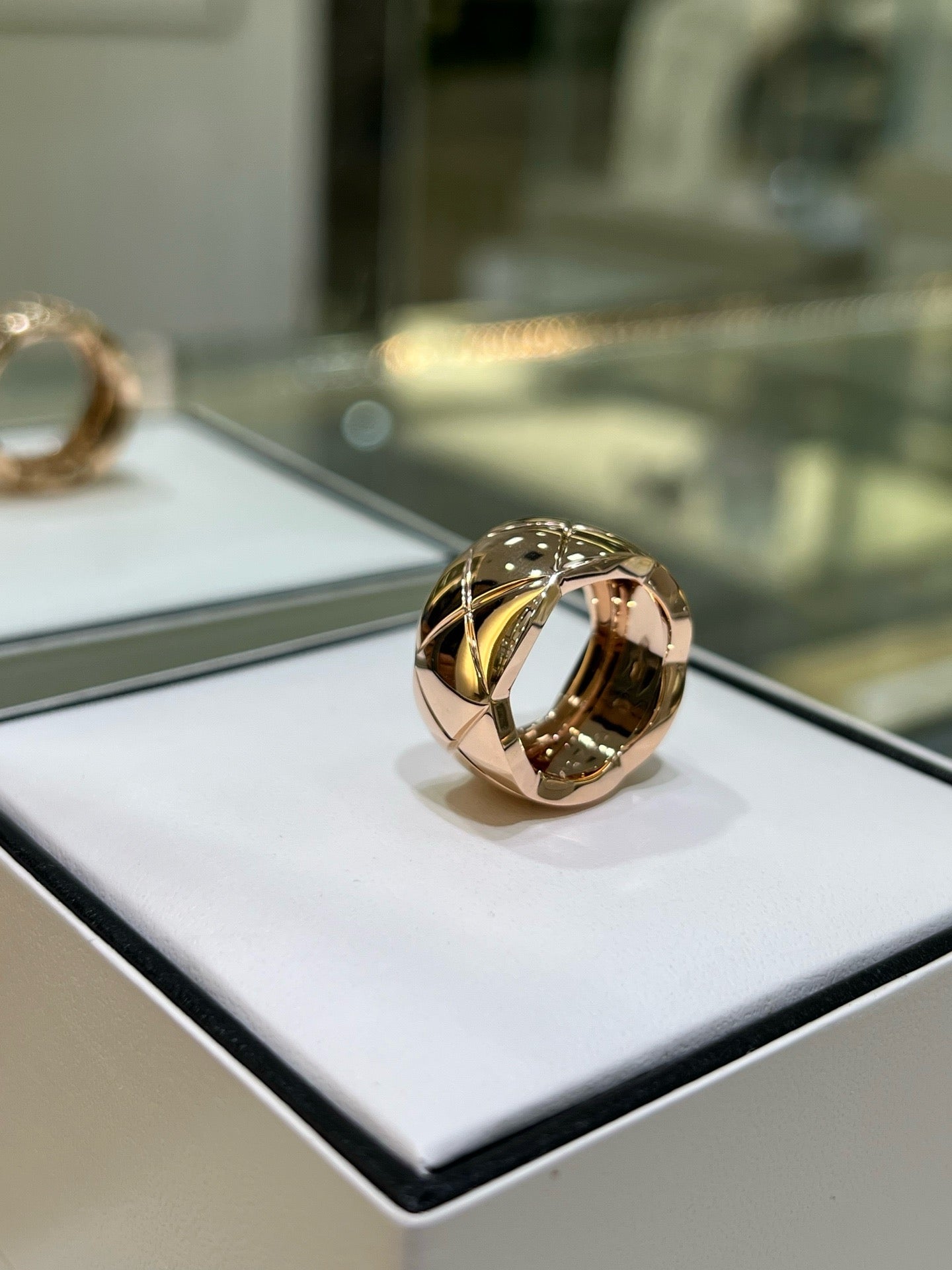 샤넬 / 코코 크러쉬 링 18K