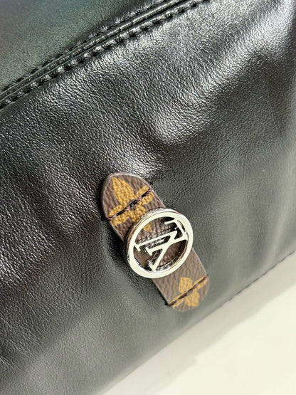 루이비통 / 오프 듀티 바이브 MM