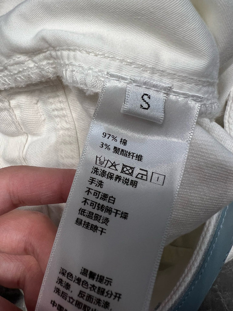 미우미우 / 프린트 로고 하프 데님 쇼츠
