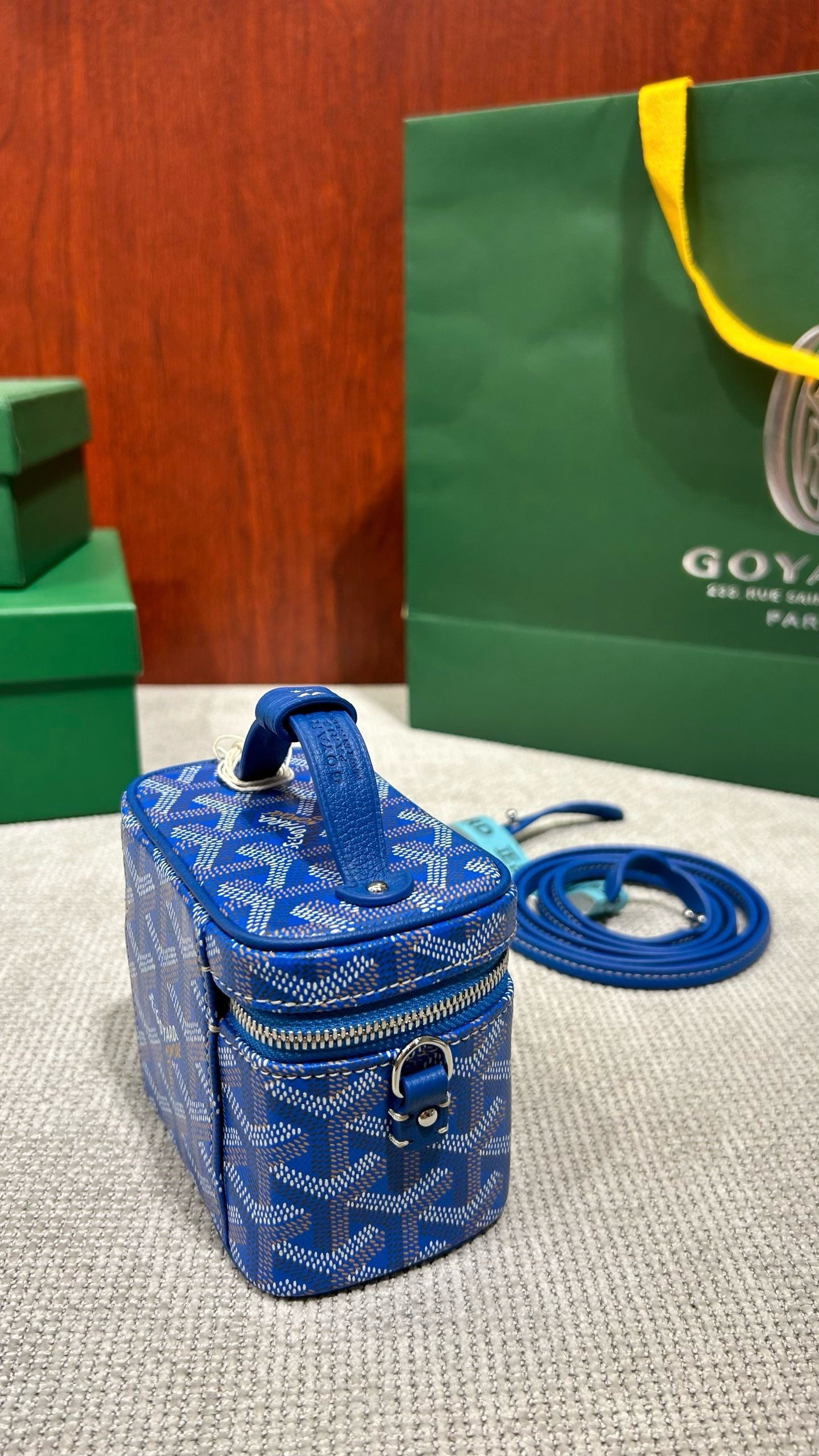 고야드 / 뮤즈 바니티 나노