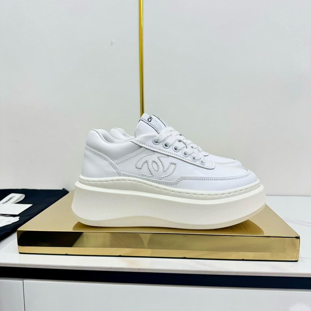 샤넬 / 스니커즈