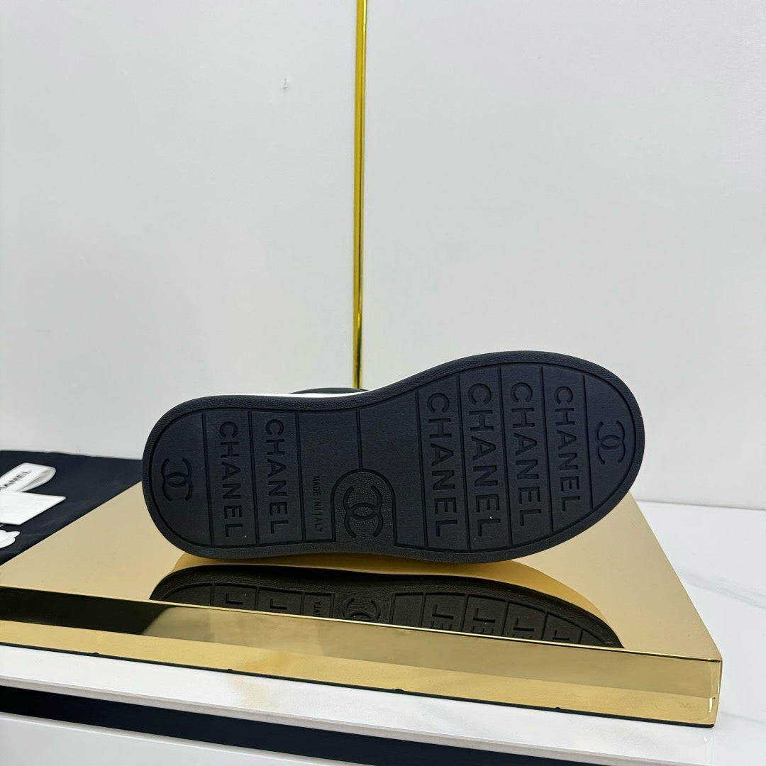 샤넬 / 스니커즈