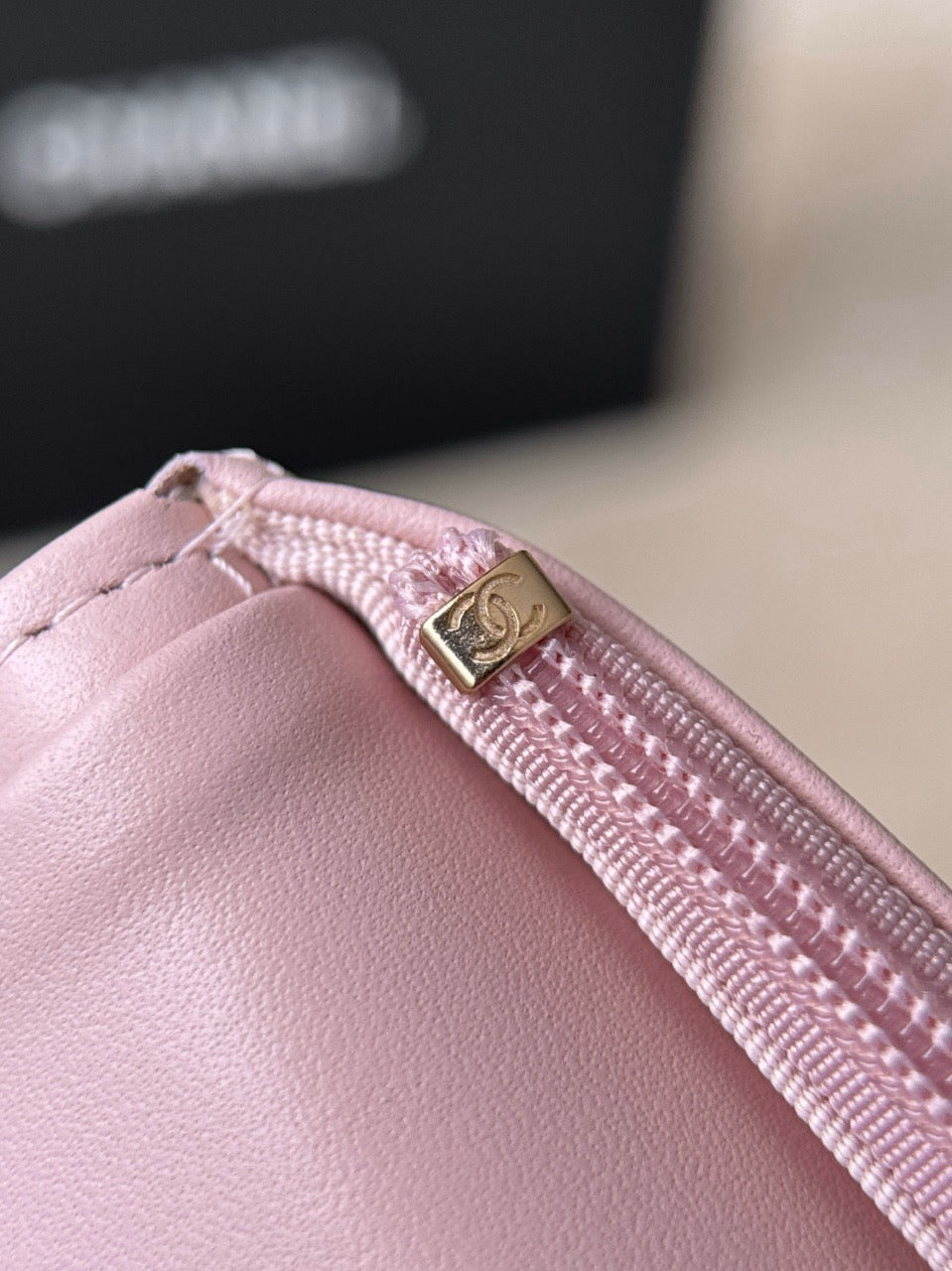 샤넬 / 25s 여권 케이스