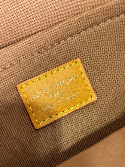 루이비통 / 사첼 메신저