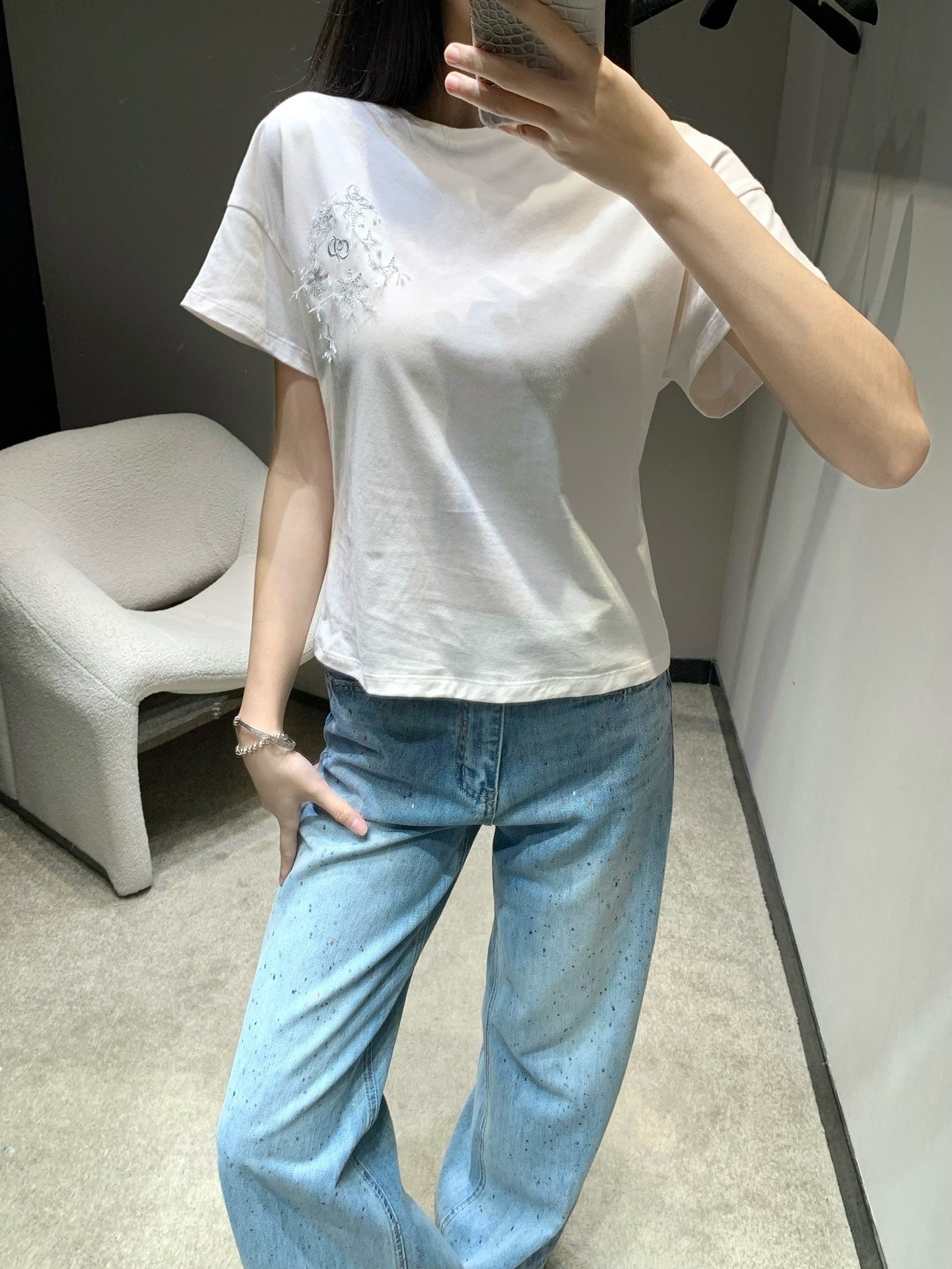 디올 / 레터링 자수 로고 장식 라운드 넥 티셔츠