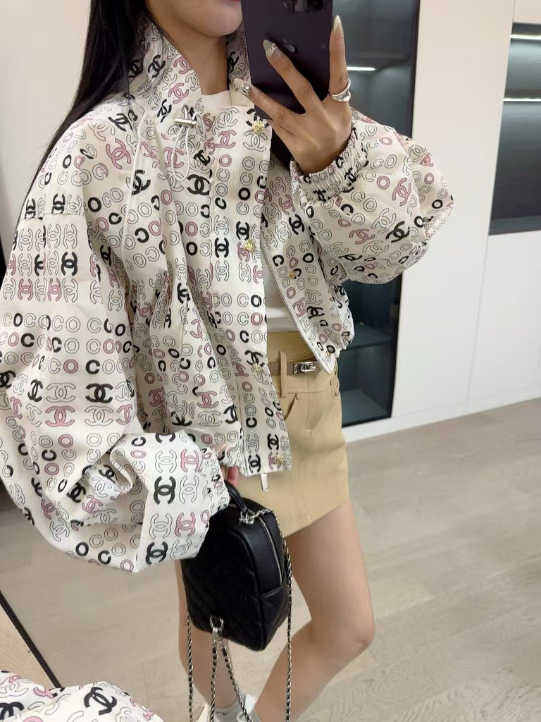 샤넬 / 코코 더블로고 레터링 프린트 점퍼