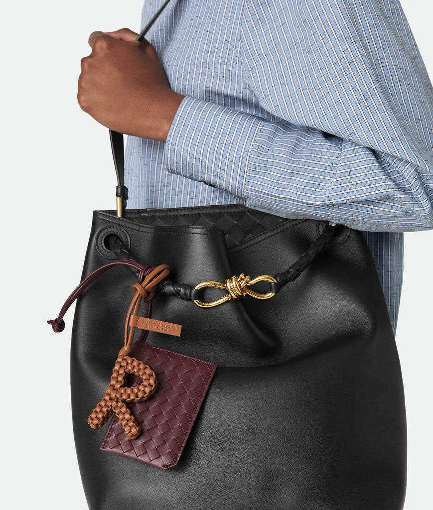 보테가 베네타 / 레터 R 참