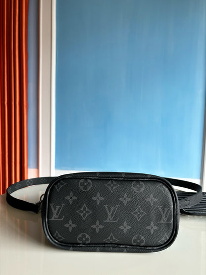 루이비통 / 네버풀 반둘리에 인사이드 아웃 BB