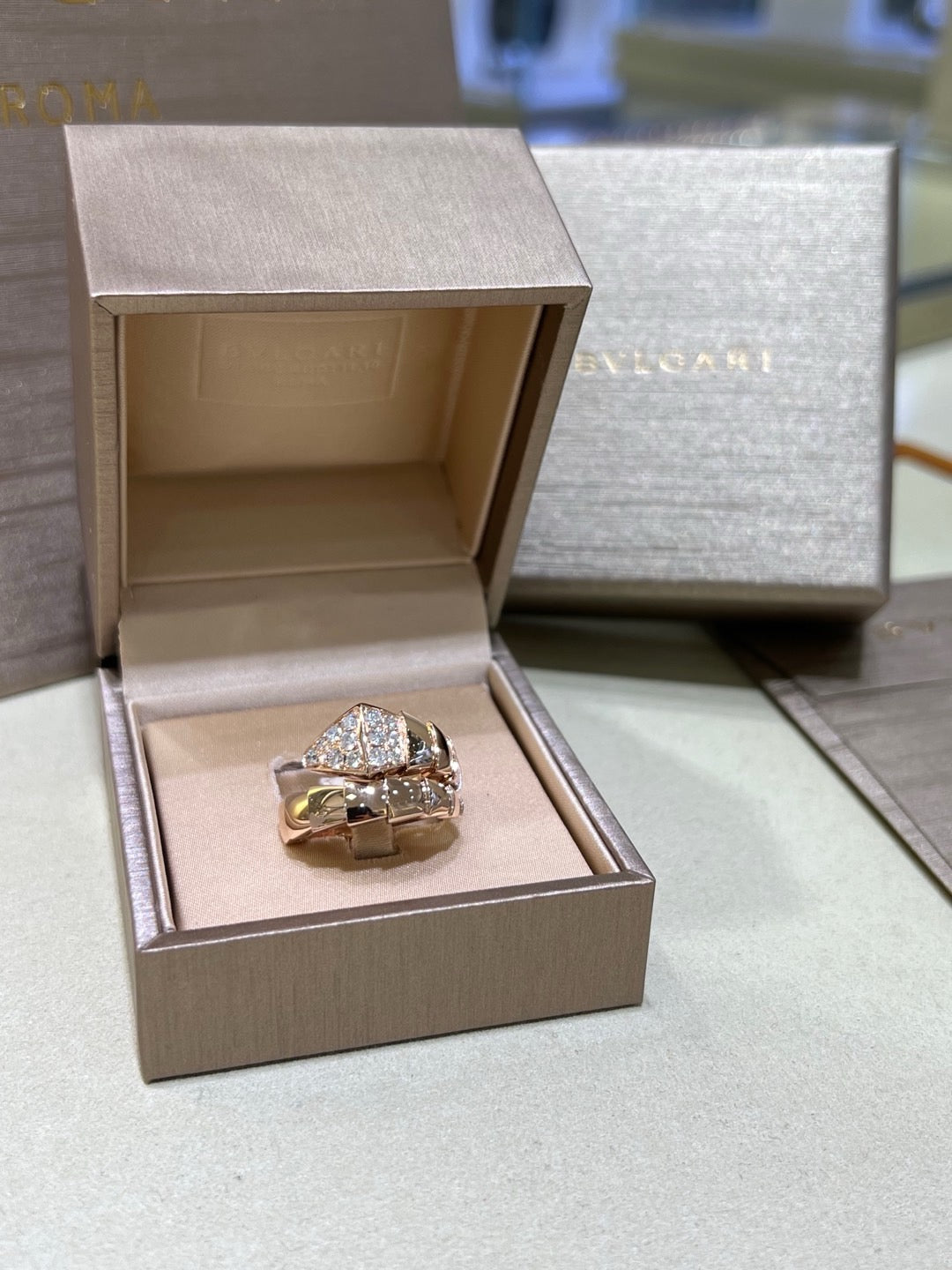 불가리 / 세르펜티 바이퍼 링 18K