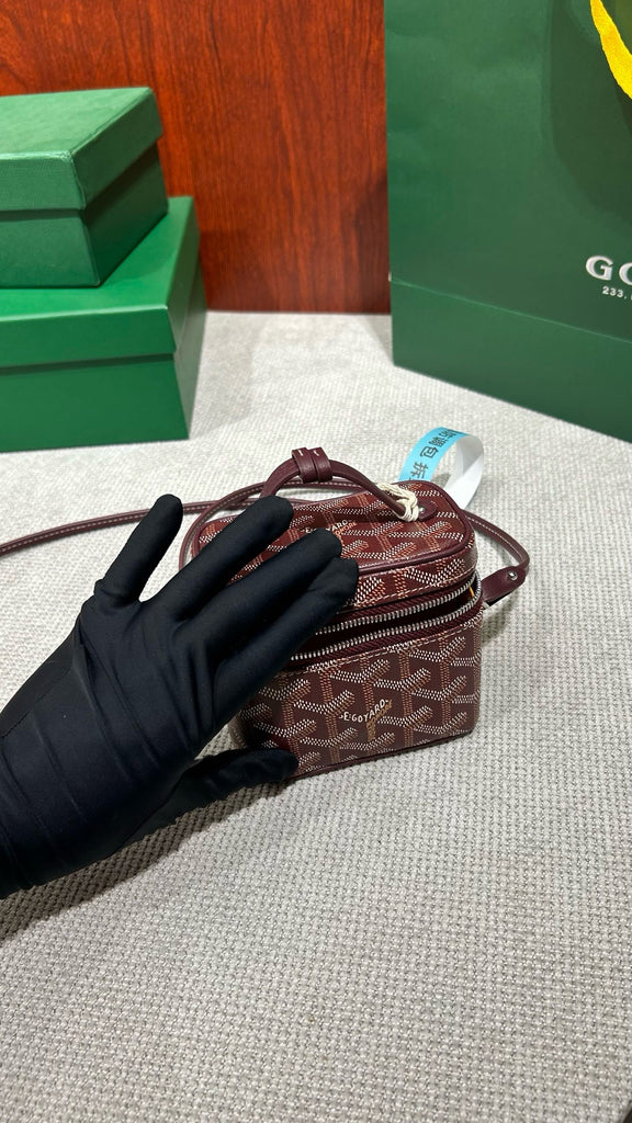 고야드 / 뮤즈 바니티 나노