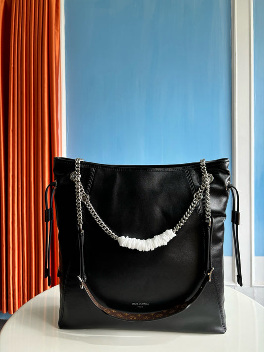 루이비통 / 오프 듀티 바이브 MM