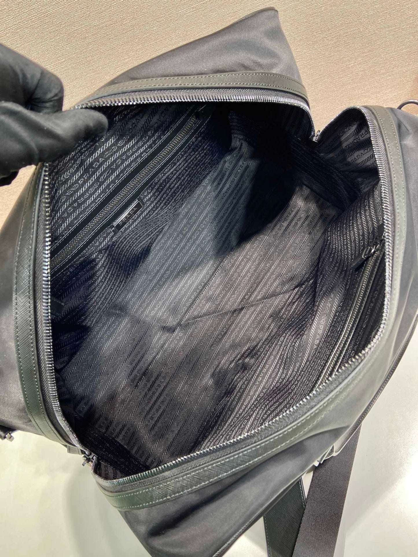 프라다 / 리나일론 사피아노 더블백