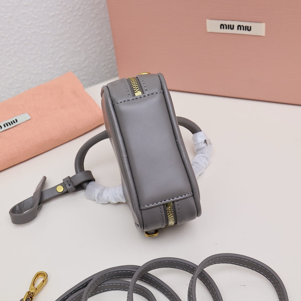 미우미우 / 미니 백