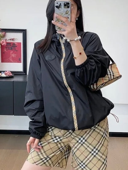버버리 / 나일론 후드 점퍼