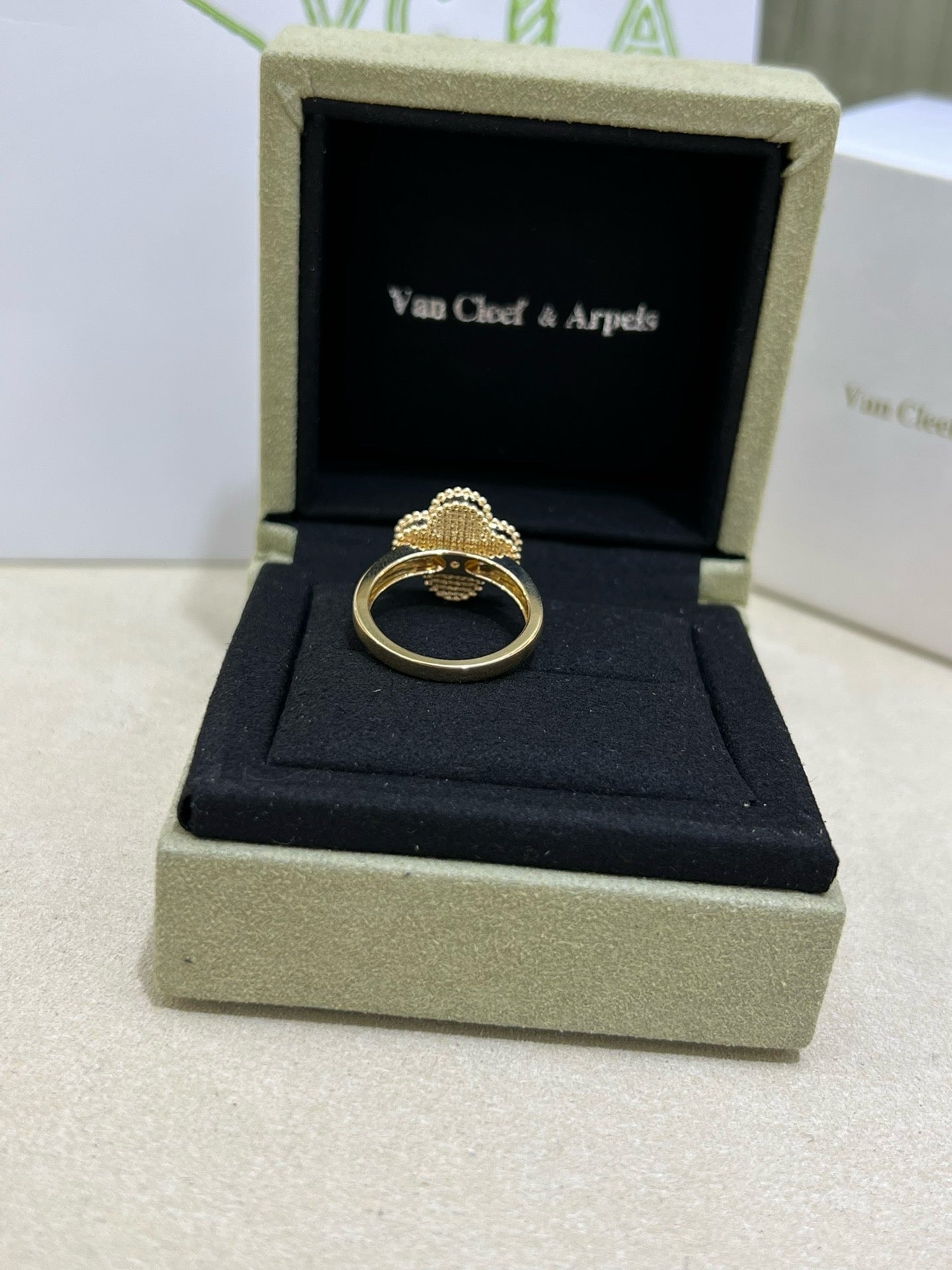 반클리프 앤 아펠 / 빈티지 알함브라 링 18K