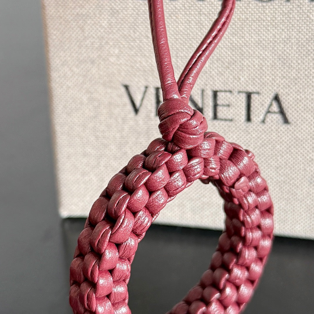 보테가 베네타 / 레터 O 참