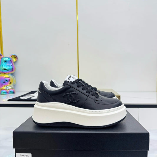 샤넬 / 스니커즈