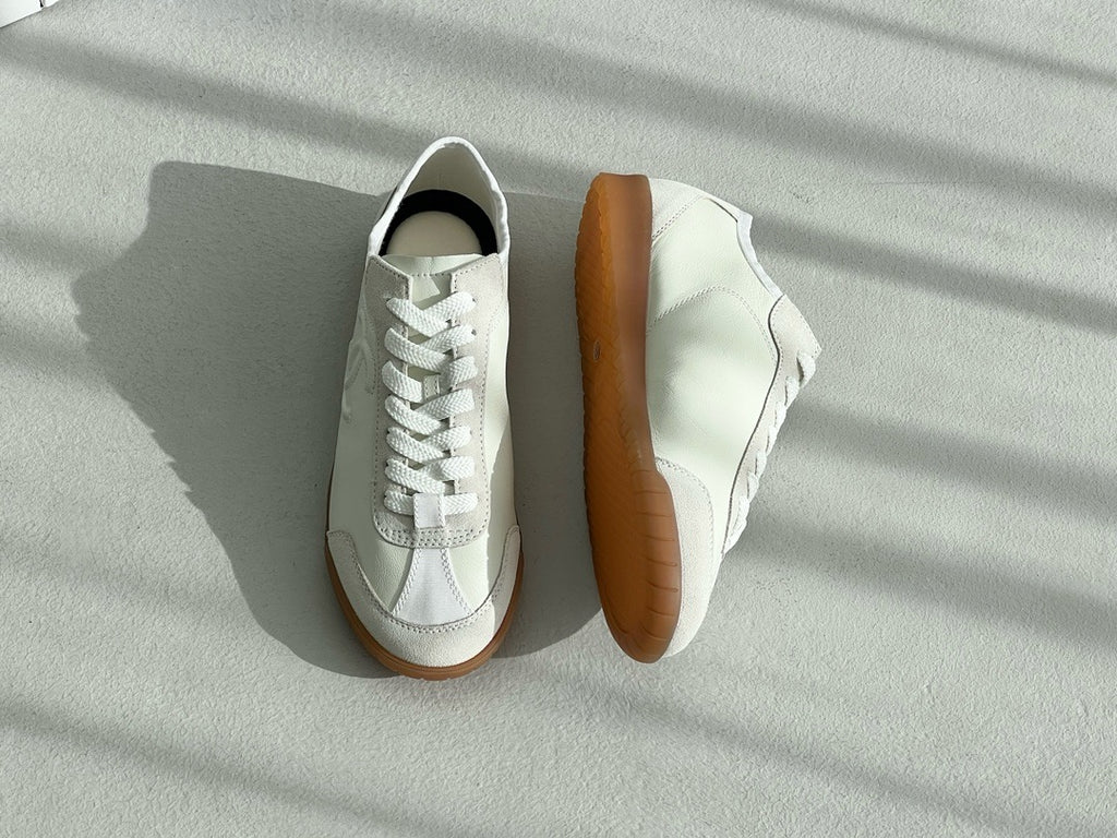 샤넬 / CC 로고 스니커즈 24FW