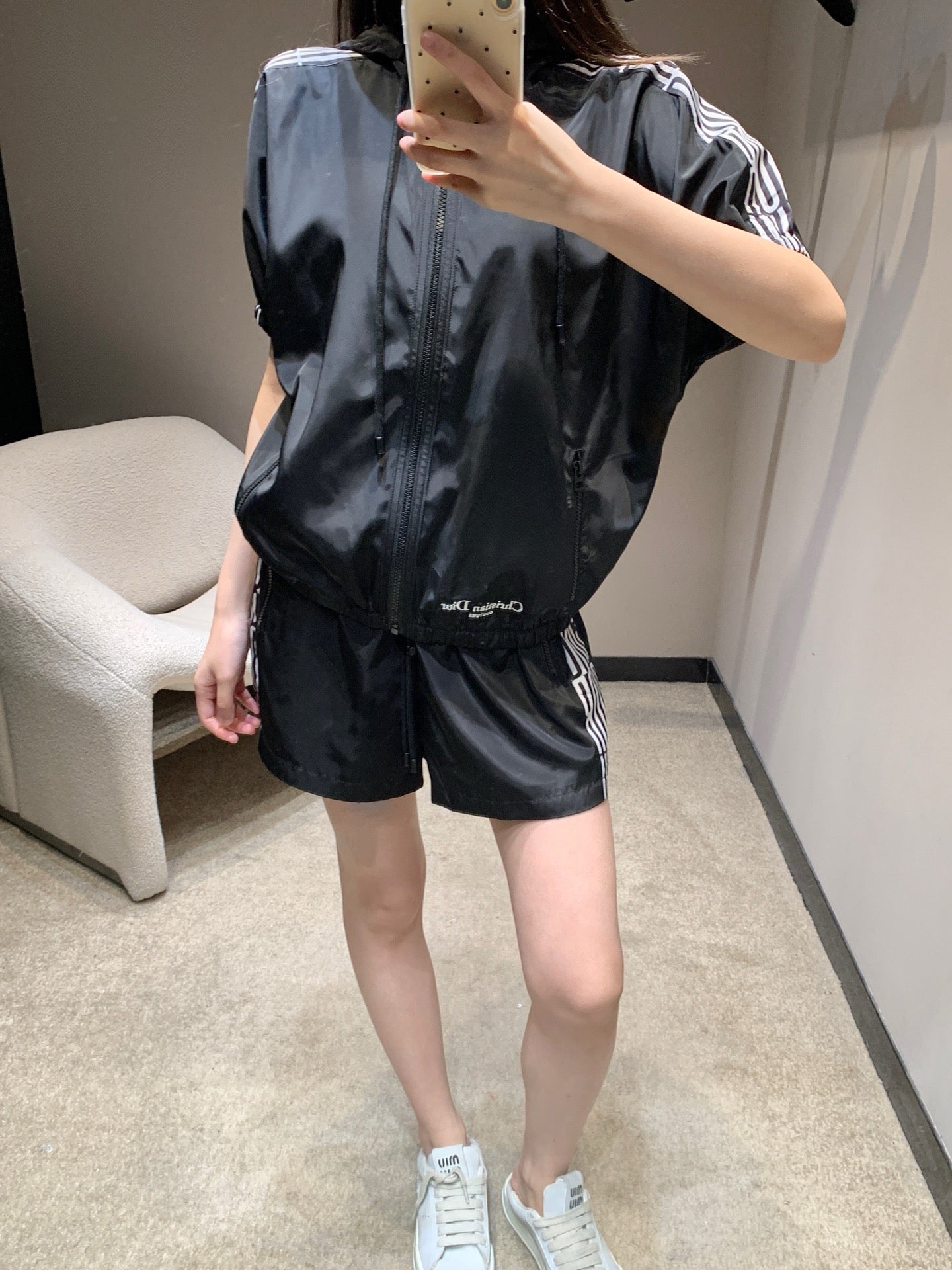 디올 / 시그니처 레터링 로고 나일론 캐주얼 후드 점퍼&쇼츠