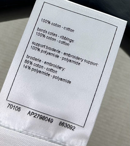 샤넬 / 펀칭 자수 블라우스 쇼트 티셔츠