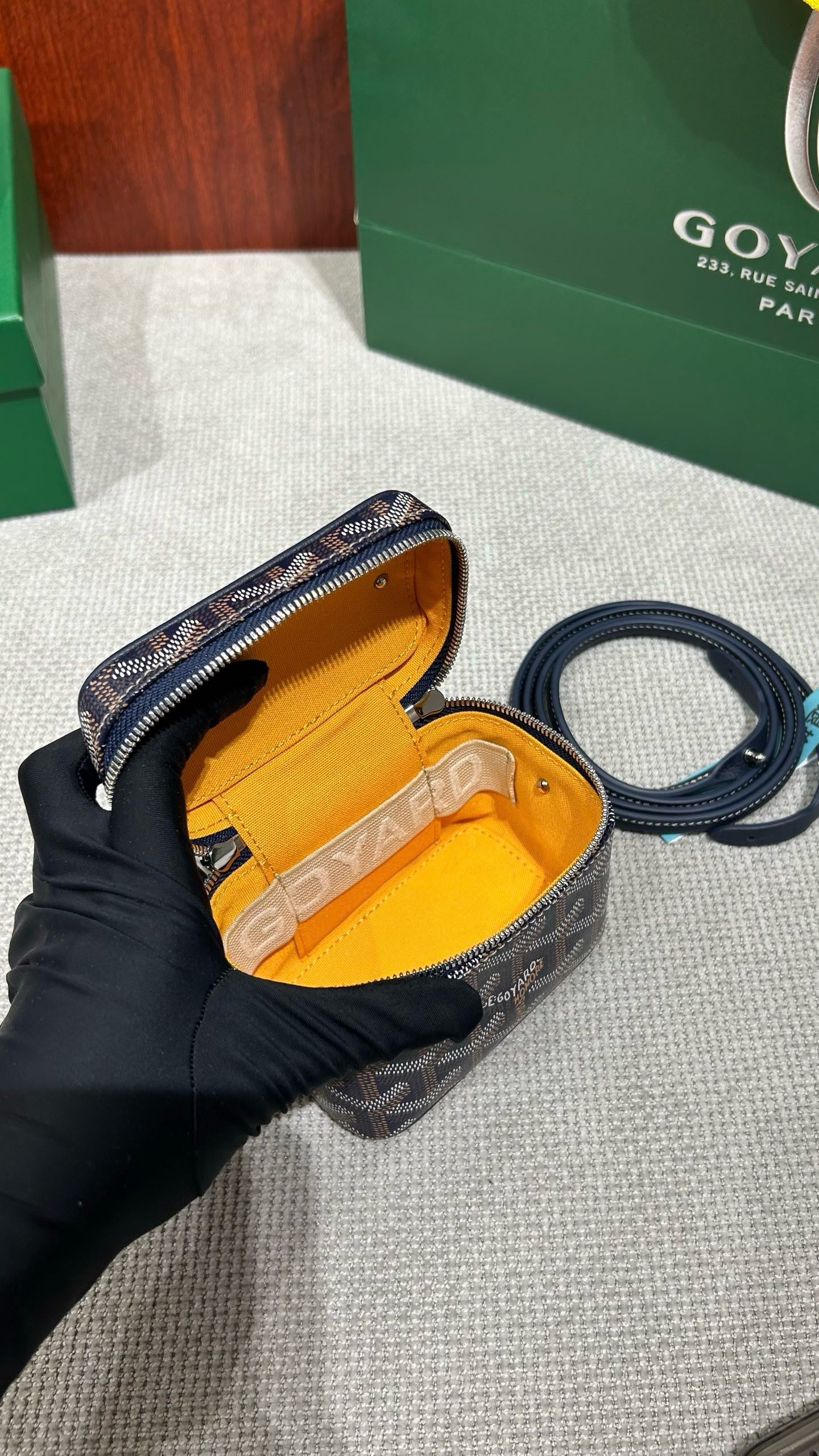 고야드 / 뮤즈 바티니 나노