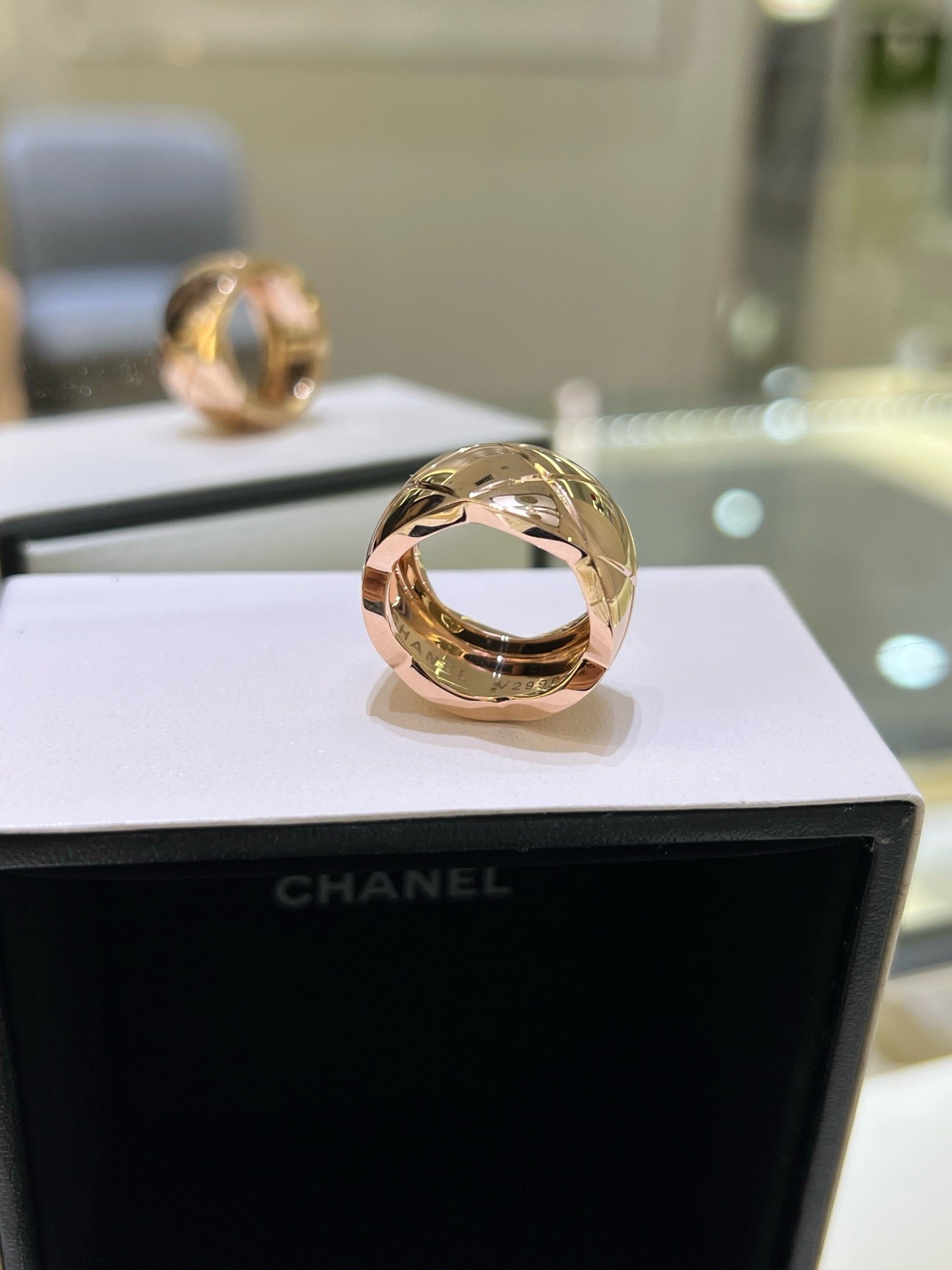 샤넬 / 코코 크러쉬 링 18K