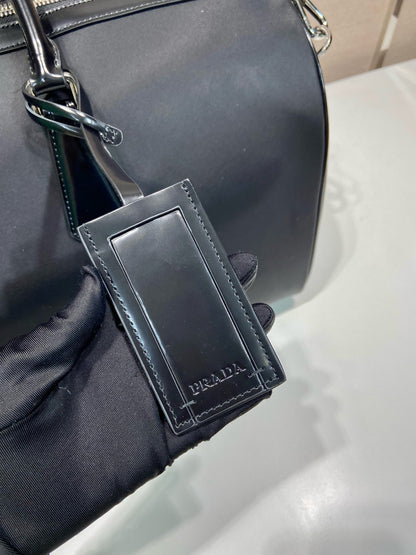 프라다 / 리나일론 브러쉬드 보스턴백