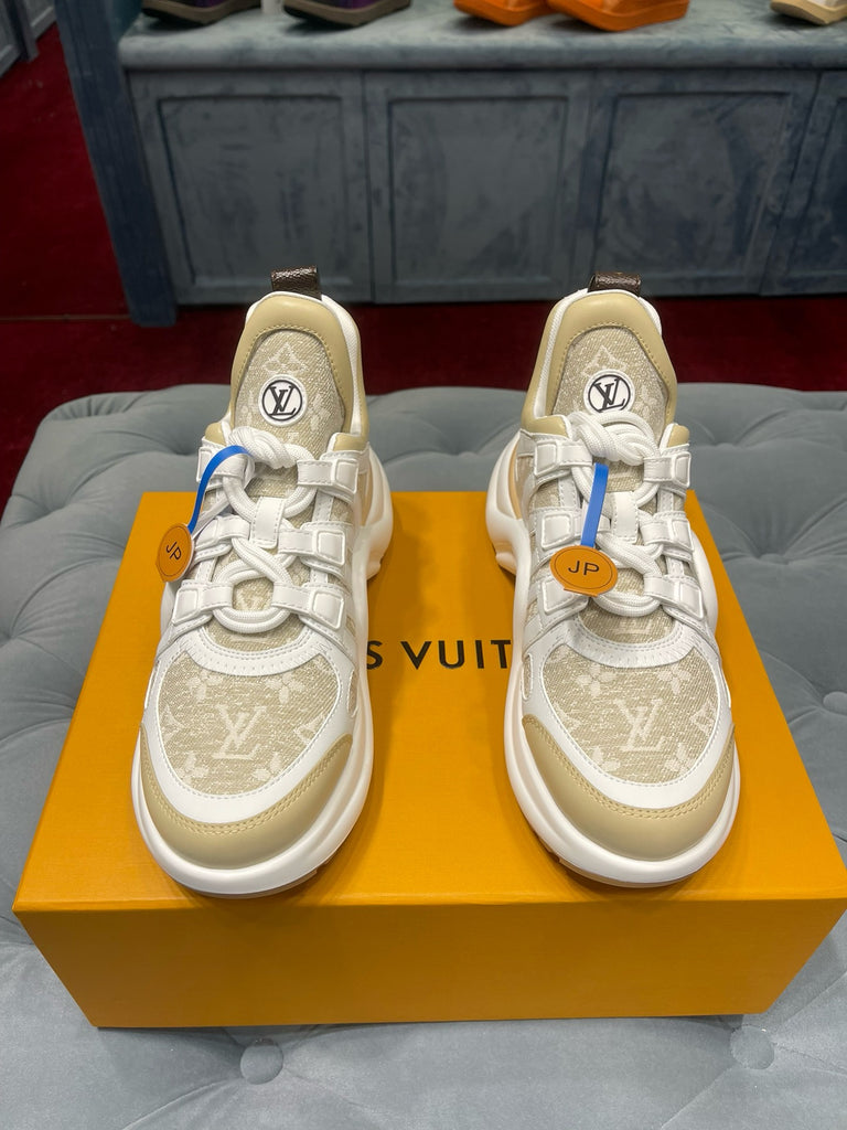 루이비통 / LV 아치라이트 스니커즈