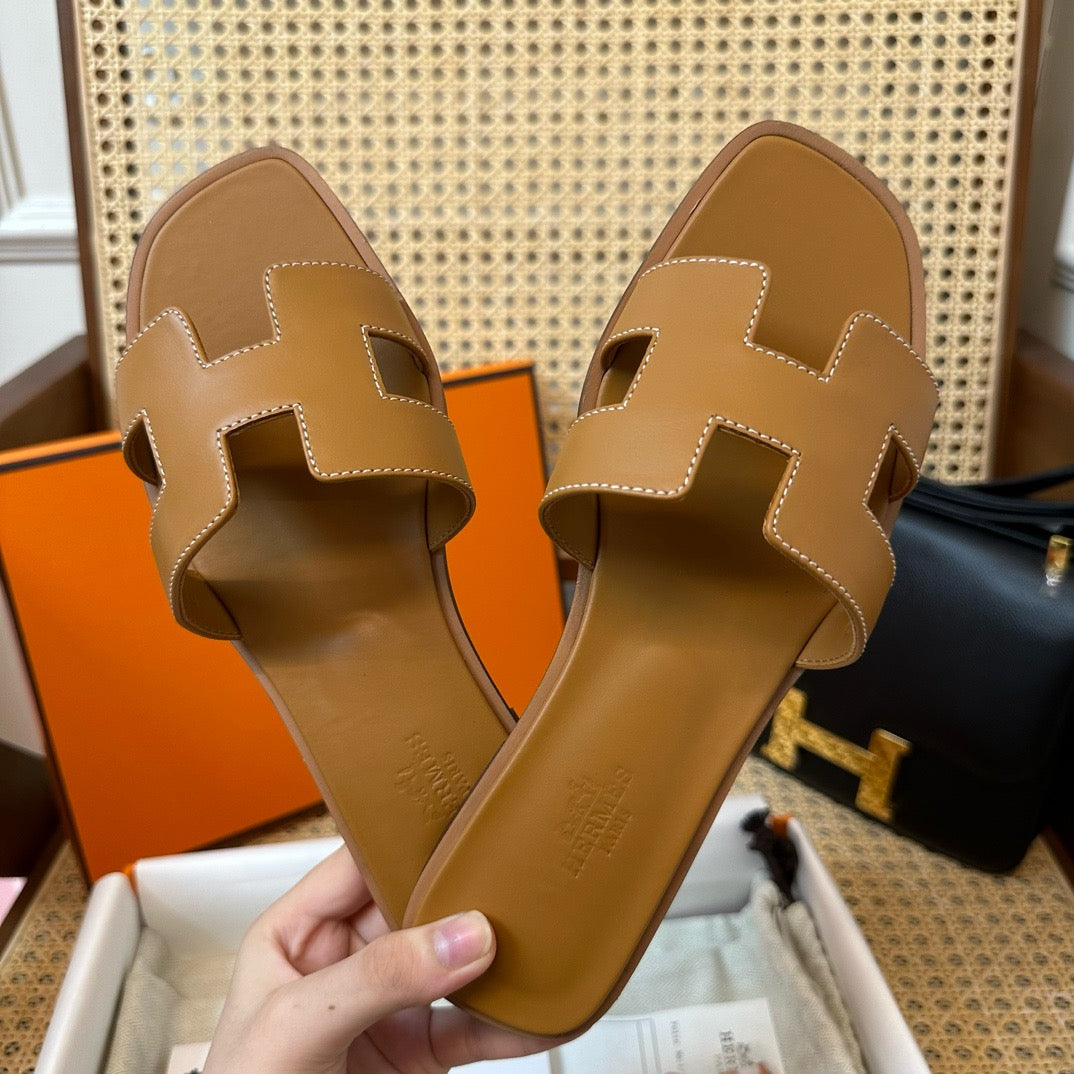 에르메스 / 오란 샌들 스위프트