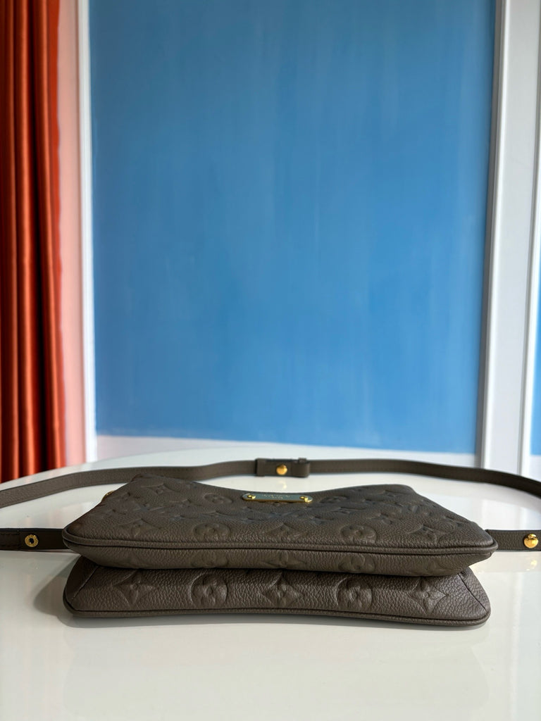 루이비통 / 리브 포쉐트