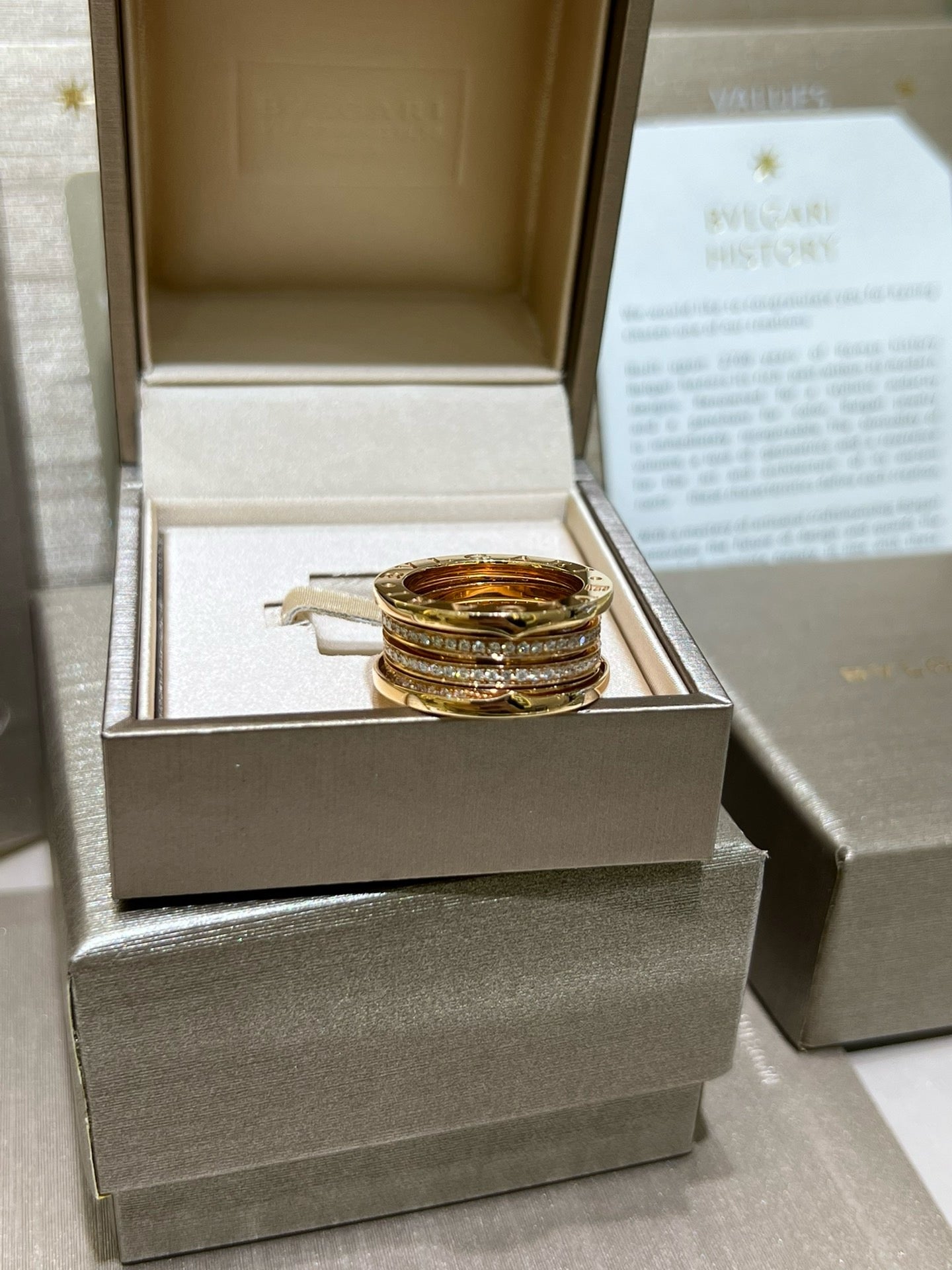 불가리 / 비제로원 링 18K