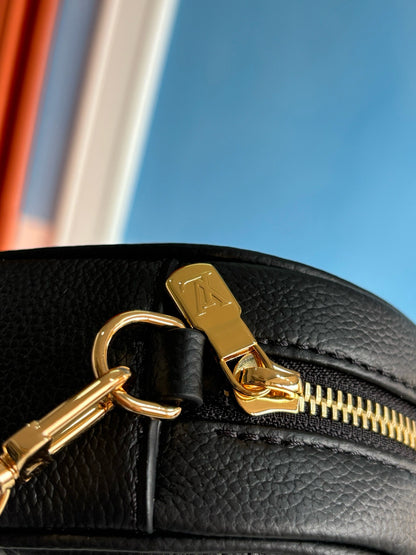 루이비통 / 타이니 카메라 백